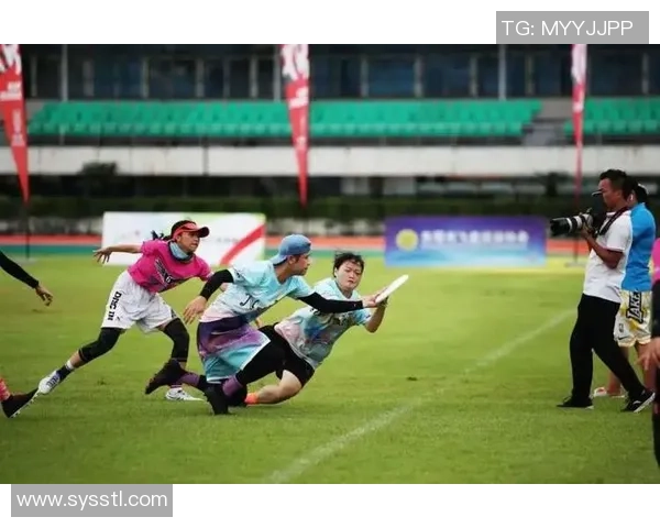 西安飞盘队心理素质深度对比分析及其对比赛表现的影响探讨 西安飞盘队心理素质深度对比分析及其对比赛表现的影响探讨